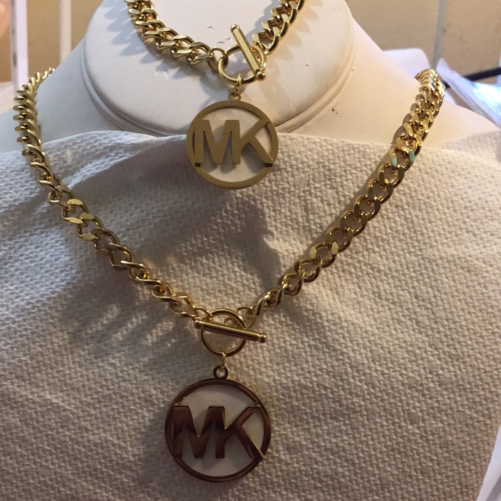 Copy Micheal kors  stainless steel set